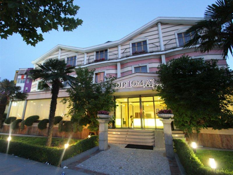 Diplomat Hotel&Spa Tirana Buitenkant foto